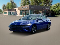 2025 Hyundai Elantra SEL Convenience Sedan Intense Blue